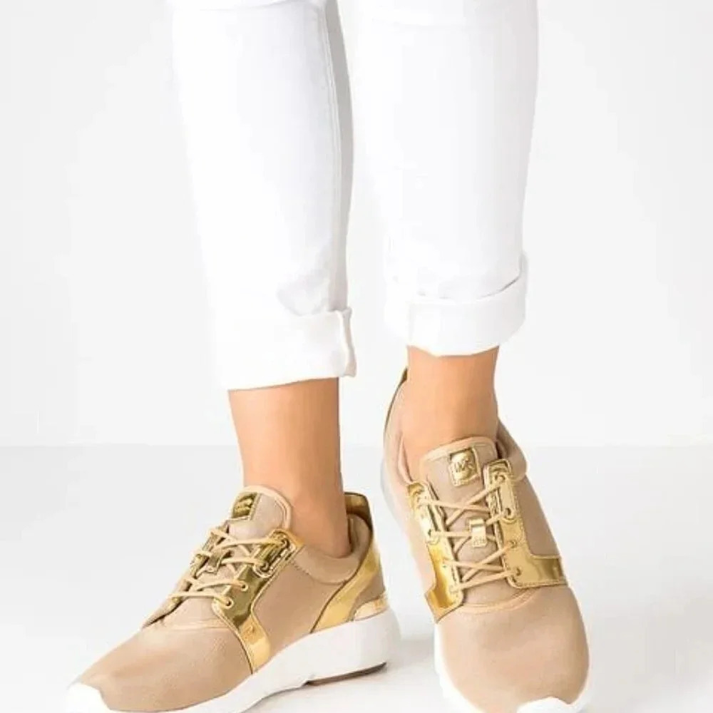HOST PICK ⭐️ MICHAEL KORS NWOT Amanda Mesh Gold Metallic Sneakers, Size 8